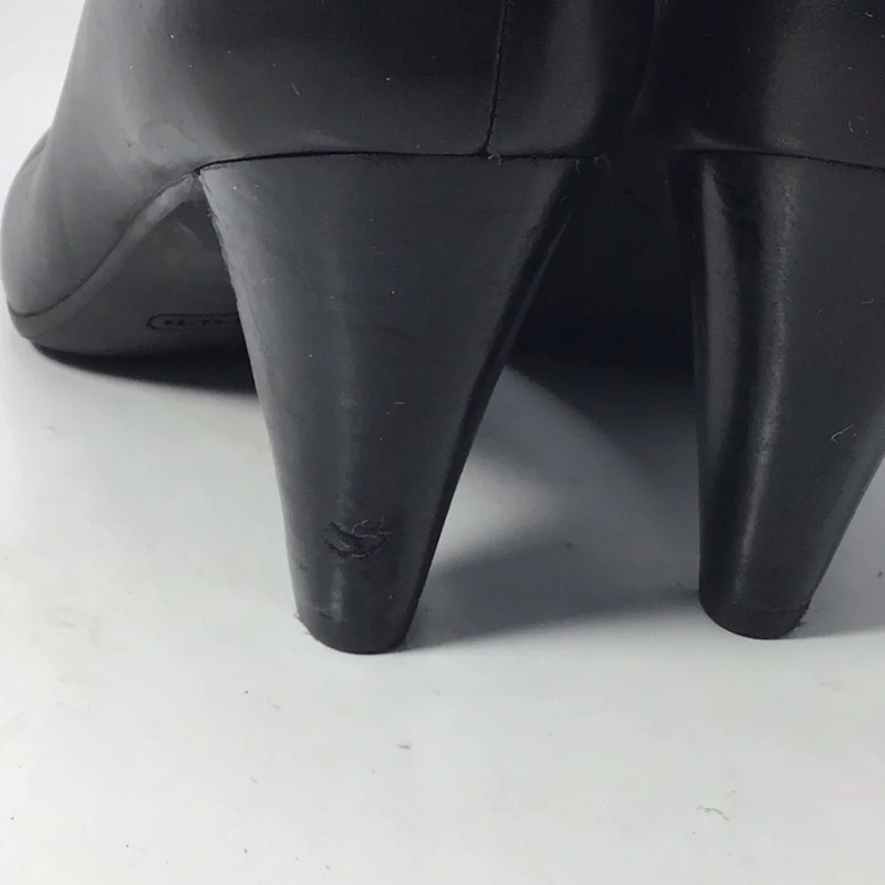 Coach Alexie Matte Calf Ankle Boots Size 7.5 B.